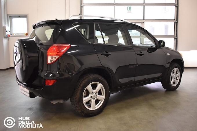 TOYOTA RAV4 2.2 D-4D 136 CV Sol